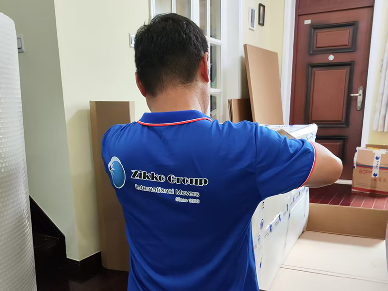 Local Move